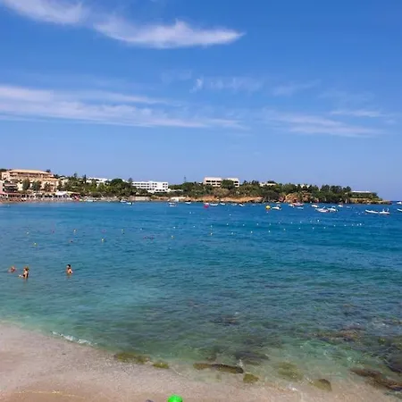 Lenico Beachfront *