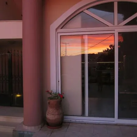 Lenico Beachfront